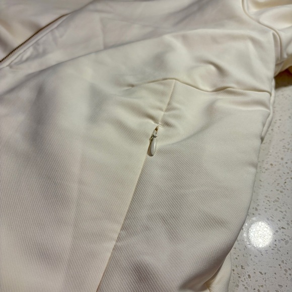 GYMSHARK X WHITNEY SIMMONS Cream Reversible Bomber-Style Jacket Size XS - Picture 12 of 16